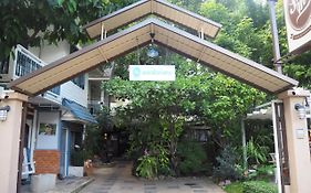 Stay With me Guest House Chiang Mai